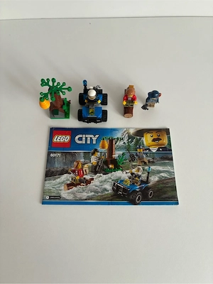 LEGO City 60171   Verfolgungsjagd am Fluss (komplett mit Anleitung) Bild 2