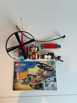 LEGO City 60248   Feuerwehr Rettung mit Helikopter Bild 2