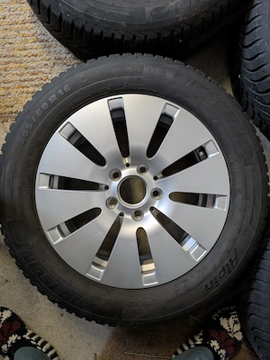 Gepflegte Original Mercedes 16" Alufelgen | A-, B-, CLA-Klasse Bild 11