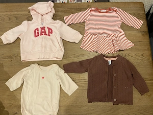 Babykleidung Mädchen & Neutral (Größe 50 bis 80) sehr guter Zustand Bild 2