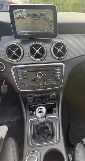 Mercedes-Benz GLA 180 CDI Edition Lifestyle    NAVI    Kamera   Bild 10