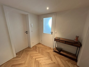 Therapieraum   Praxis zur Miete im Zentrum Dornbirn für Psychotherapie, Massage, Shiatsu, u.Ä.m Bild 6