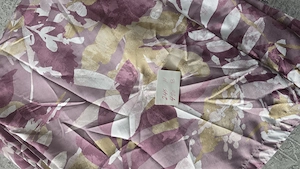   Geblümte Vorhänge    Bild 3