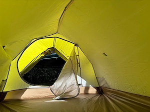 VAUDE Taurus 3P Zelt mit passender Unterlage, sehr guter Zustand Bild 4