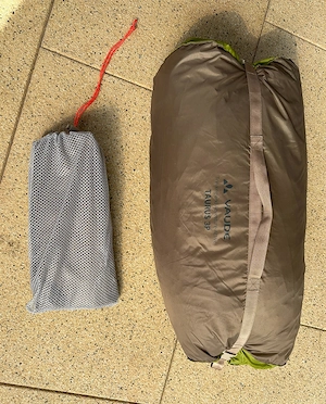 VAUDE Taurus 3P Zelt mit passender Unterlage, sehr guter Zustand Bild 3