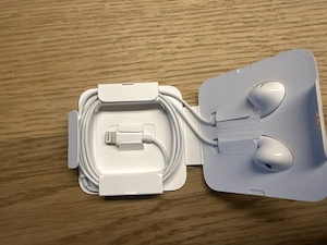 Air Pods neu unbenutzt  Bild 2