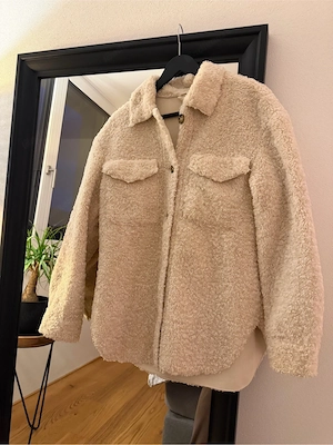 Esprit Jacke Teddy Bild 2