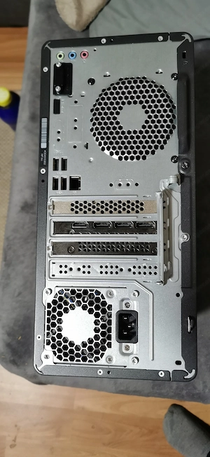  Gaming PC RTX 4060 Ti i5 14400F 32GB RAM   wie neu   Top Preis Bild 5