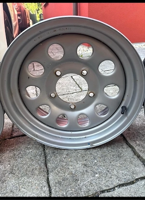 Stahlfelgen Suzuki Jimny Bild 2