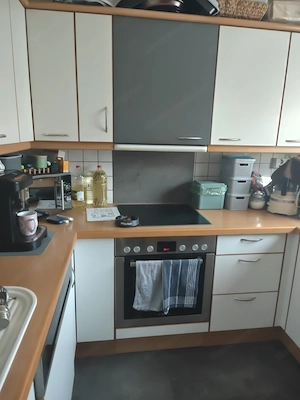 Komplette Küche im U-Format Bild 3