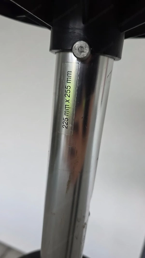 Felgenbaum (fahrbar) für 4 Reifen Bild 3