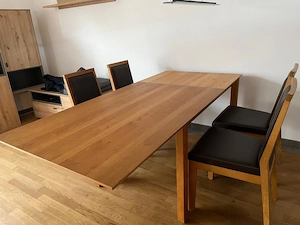 Esstisch aus Echtholz (ausziehbar) + 4 Stühle mit Kunstleder   Top Zustand Bild 3