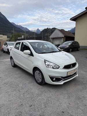 Mitsubishi Space Star Space Star 1,0 MIVEC Inform AS *Erstbesitz* Bild 3