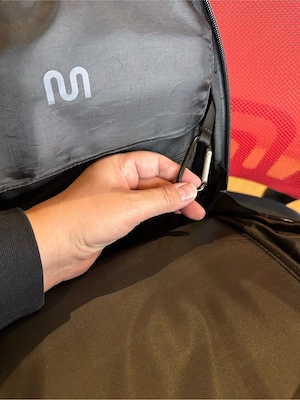 Clarity Rucksack Backpack mit Flap von onemate schwarz Bild 2