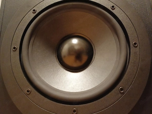 SOLID solutions ( by B&W ) PB100 Subwoofer Bild 4