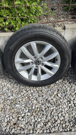 Orginal VW Sommerreifen, Alufelgen Top Zustand, 215 60 R16 Bild 4