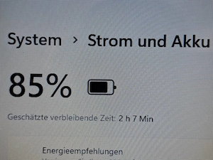 Lenovo - i3 7100u - 12 GB DDR4 - AMD Radeon 2 GB - 250 GB SSD EVO Bild 10