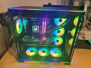 sehr starker PC 2 monate alt RTX 5070TI 64gb ddr5 Bild 3