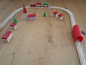 Holzeisenbahn Bild 2