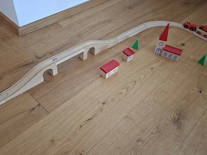 Holzeisenbahn Bild 4