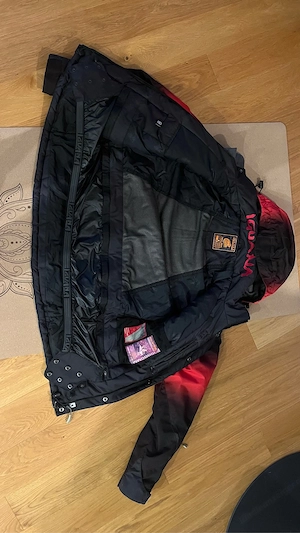 Ski- und Winterjacke Bild 4