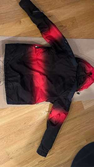 Ski- und Winterjacke Bild 3