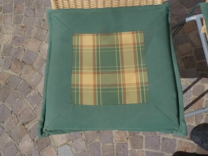 Stuhl mit hoher ECHTES Rattan Lehne und Sitzpolster Bild 4