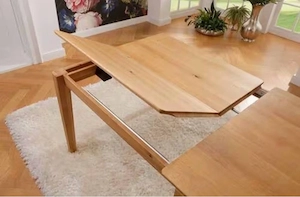 Esstisch Wildeiche massiv ausziehbar Bild 4