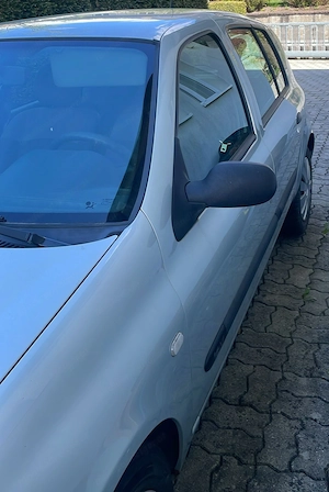 Renault Clio B Bild 2