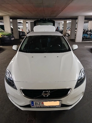Volvo V40 T2 1.6 Benziner Bild 5