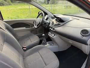 Renault Twingo 1.2 Vorgeführt Bild 5