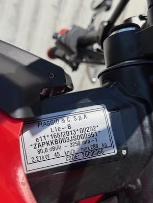 Gilera SMT 50   Top Zustand, gepflegt, wenig Kilometer Bild 5