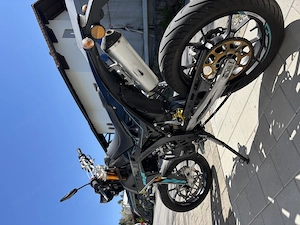 Rieju MRT 50 All Black Bild 3