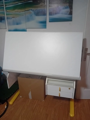 Schreibtisch zu verschenken Bild 4