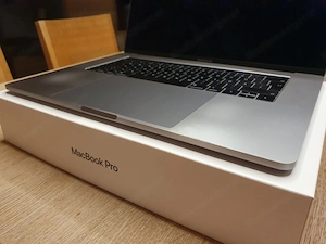 MacBook Pro 15" 2019 2,6 GHz 16 GB RAM 512 GB SSD Bild 3
