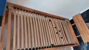 Bett 90x200, massiv, inkl. Latenrost Bild 2