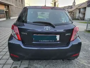 Toyota Yaris Bild 2