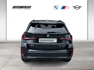 BMW X1 xDrive25e M Sportpaket // Anhängerkupplung // Head-Up // Komfortzugang Bild 5