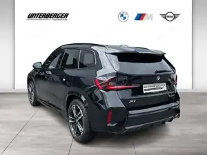 BMW X1 xDrive25e M Sportpaket // Anhängerkupplung // Head-Up // Komfortzugang Bild 4