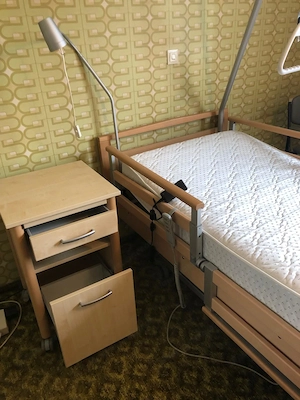 Senioren Pflegebett, Marke Mansch Bild 2