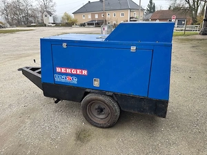 Notstromgenerator 30 kVA Bild 6