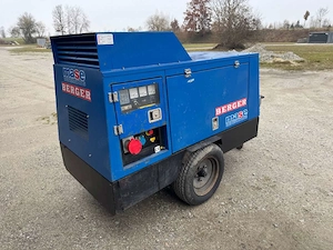 Notstromgenerator 30 kVA Bild 5