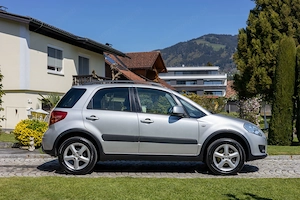 Suzuki SX4 1,6 Allrad  Bild 6