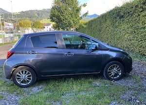 Toyota Yaris 1,0 VVT-i Active Active Bild 3