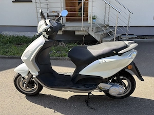 Piaggio Fly 50ccm 2 Takt  Bild 3