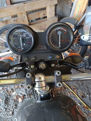 Yamaha YBR 125 Bild 4