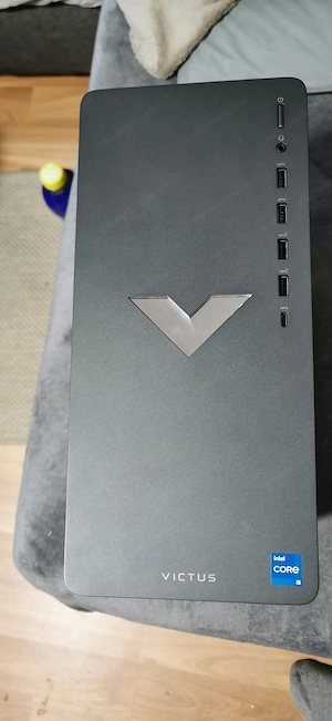 HP Victus 15L TG02 Gaming PC RTX 4060 Ti i5 14400F 32GB RAM   wie neu   Top Preis Bild 6