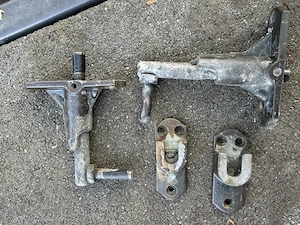 Fensterladen Holz braun Bild 3