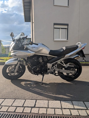 A2 taugliche Suzuki Bandit 650S. Bild 2
