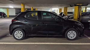 Verkaufe Toyota Yaris  Bild 2